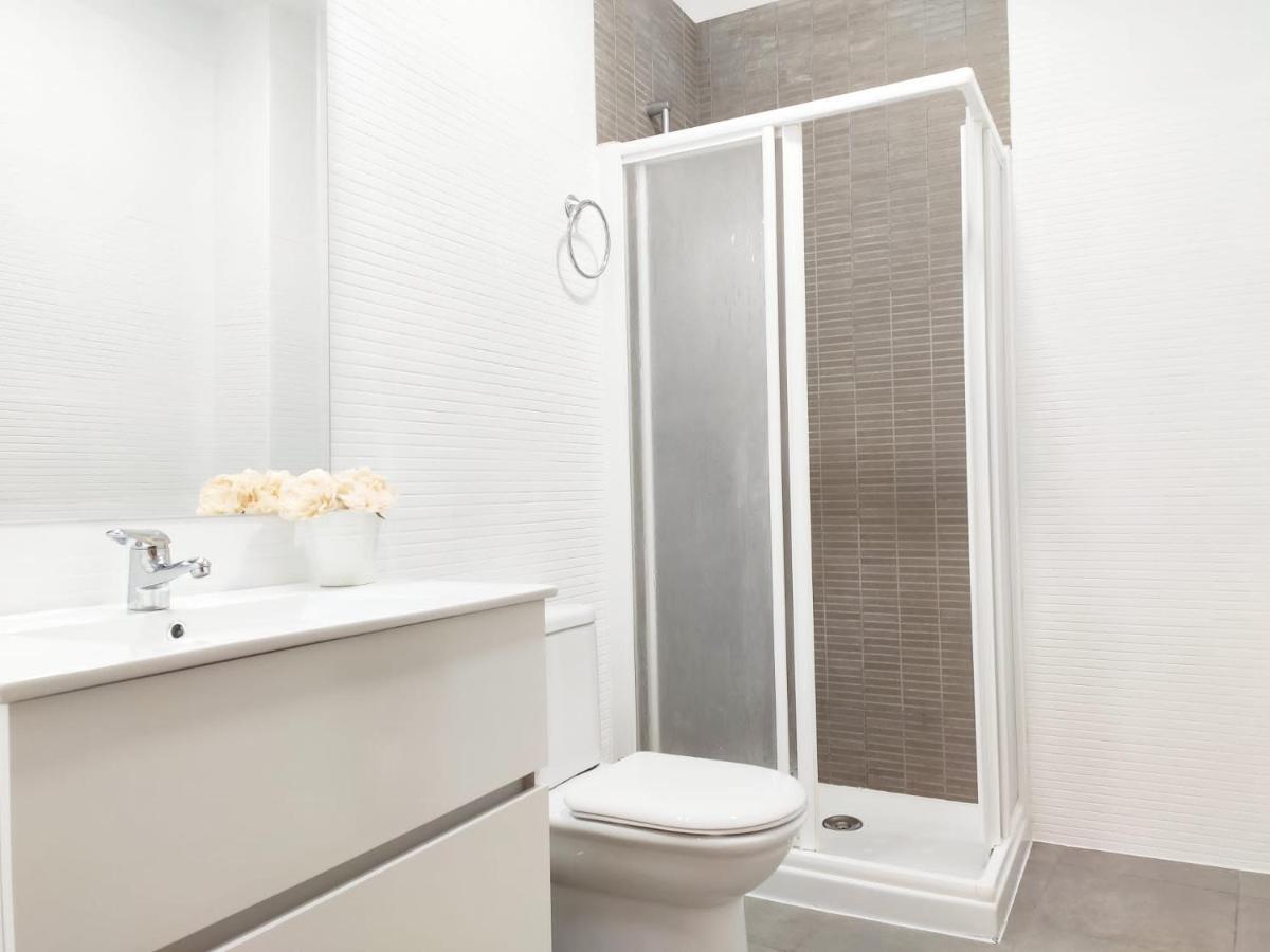 Cozy Flat Granada Cathedral Apartment Bagian luar foto